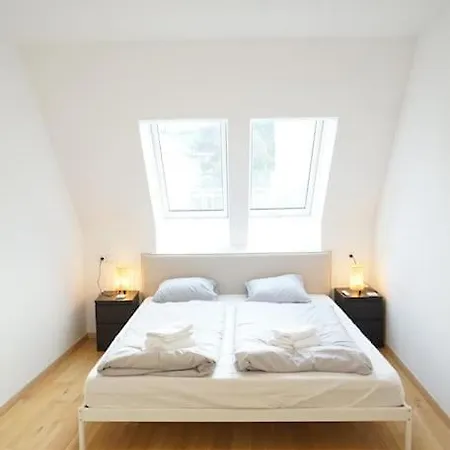 Big Cozy Luxus Apartamento *